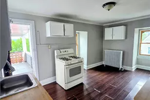 1048 W Walnut St, Allentown City, PA 18102 - Photo 3