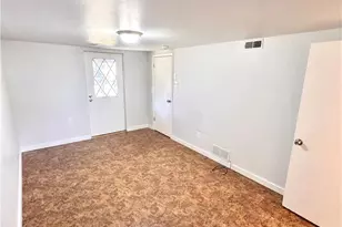 1974 S Idaho St, Allentown City, PA 18103 - Photo 17