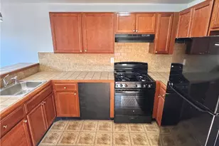 1974 S Idaho St, Allentown City, PA 18103 - Photo 7
