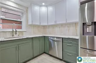 336 E Market St, Bethlehem, PA 18018 - Photo 9