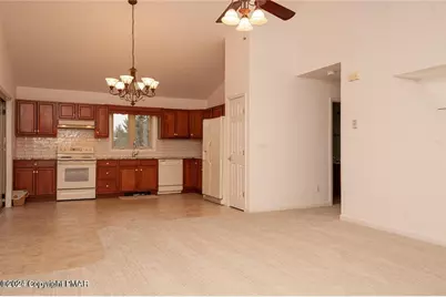 2403 Route 115, Chestnuthill Twp, PA 18353 - Photo 11