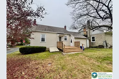 221 E Chestnut Street, Nazareth, PA 18064 - Photo 13