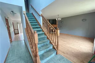 3225 Sussex Dr, Coolbaugh Twp, PA 18466 - Photo 7