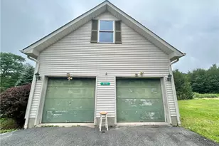3225 Sussex Dr, Coolbaugh Twp, PA 18466 - Photo 27