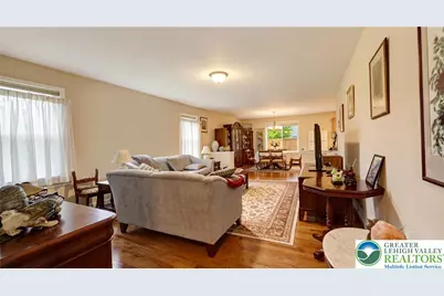 850 Fieldstone Trail #70, Forks Twp, PA 18040 - Photo 3