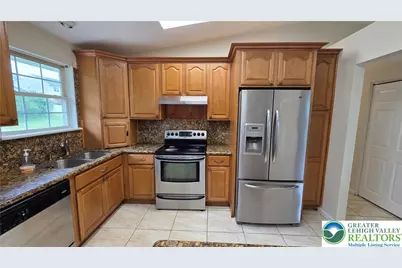 481 Savage Road, Allen Township, PA 18067 - Photo 9