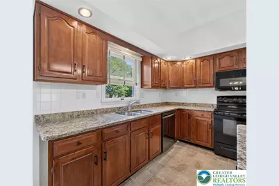 3736 Melrose Court, Bethlehem City, PA 18020 - Photo 35
