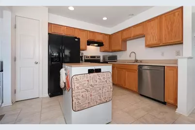 7835 Red Hawk Court, Upper Macungie Township, PA 18031 - Photo 7