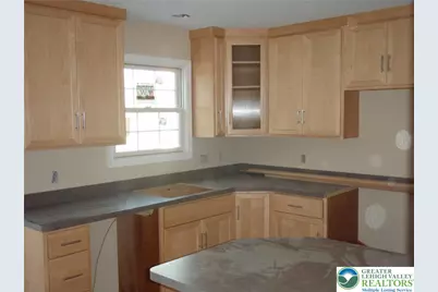 1796 Newport Avenue, Northampton Boro, PA 18067 - Photo 9
