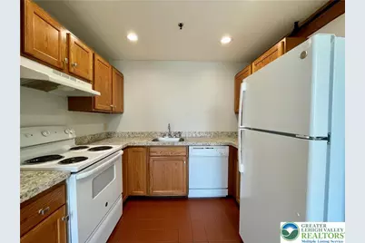 101 Race Street #218, Catasauqua Boro, PA 18032 - Photo 9