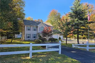 71 Meckesville Rd, Penn Forrest, PA 18210 - Photo 1