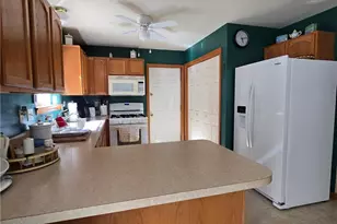 71 Meckesville Rd, Penn Forrest, PA 18210 - Photo 19