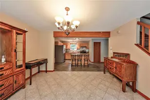 77 Caedman Dr, Penn Forrest, PA 18210 - Photo 5