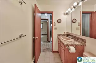 77 Caedman Dr, Penn Forrest, PA 18210 - Photo 27