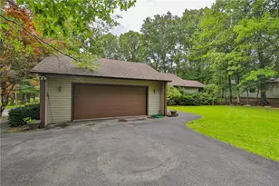 129 Poplar Ln, Polk Twp, PA 18058 - Photo 9