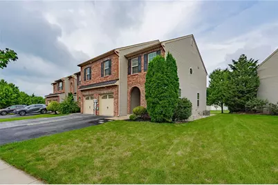 253 Milkweed Drive, Upper Macungie Township, PA 18104 - Photo 3