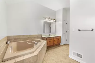 830 Gideons Court, Moore Township, PA 18014 - Photo 29