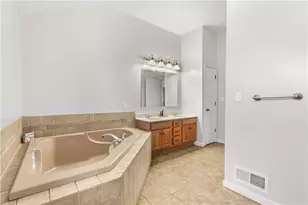 830 Gideons Ct, Moore Township, PA 18014 - Photo 29