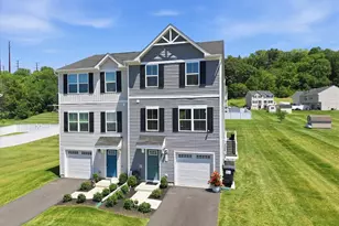 533 Delta Rd, Allen Township, PA 18067 - Photo 1