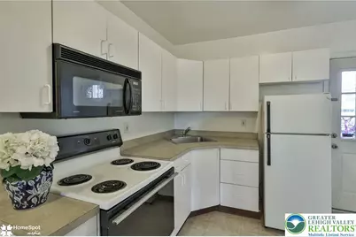 560 Hillside Avenue, Bethlehem City, PA 18015 - Photo 13
