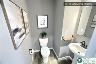 3234 Tepes Dr, Allen Township, PA 18067 - Photo 5