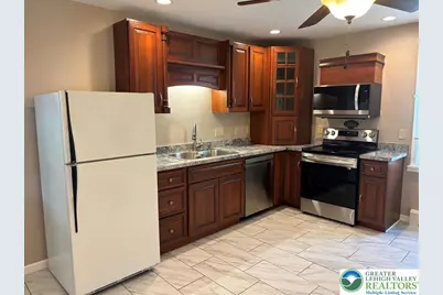 4414 Main Street, Whitehall Township, PA 18052 - Photo 7
