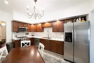 649 Furnace St, Emmaus Boro, PA 18049 - Photo 9