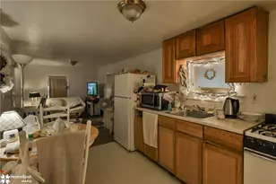 217 Pen Argyl St, Pen Argyl Boro, PA 18072 - Photo 25