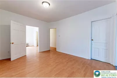 233 N Poplar Street, Allentown City, PA 18102 - Photo 9