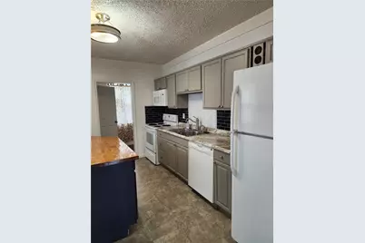 388 S 2nd Street, Lehighton, PA 18235 - Photo 3