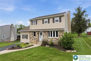 1385 Woodmere Rd, Lower Pottsgrove Twp, PA 19464 - Photo 3