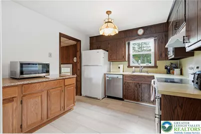 1385 Woodmere Road, Lower Pottsgrove Twp, PA 19464 - Photo 15