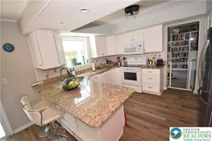 605 Barnyard View, Forks Twp, PA 18040 - Photo 5