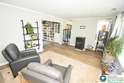 605 Barnyard View, Forks Twp, PA 18040 - Photo 9