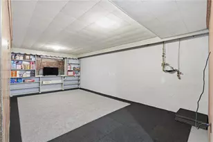 936 Evergreen St, Emmaus Boro, PA 18049 - Photo 33