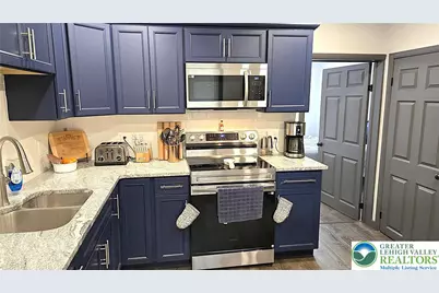 4002 Chew Street, South Whitehall Township, PA 18104 - Photo 7