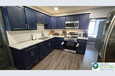 4002 Chew Street, South Whitehall Township, PA 18104 - Photo 5