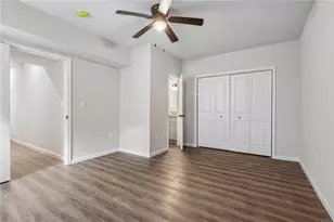 122 N 2nd St, Emmaus Boro, PA 18049 - Photo 5
