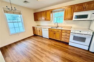 1433 Salisbury Rd, Allentown City, PA 18103 - Photo 7