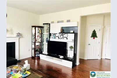 4424 Beech Drive, Lower Nazareth Twp, PA 18064 - Photo 3
