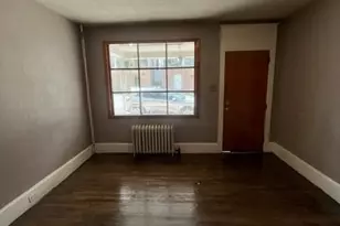 141 W Abbott St, Lansford, PA 18232 - Photo 3