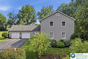870 Wafford Ln, Bethlehem City, PA 18017 - Photo 1