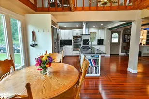 525 Rocky Valley Rd, Springfield Twp, PA 18951 - Photo 21