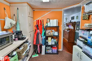 525 Rocky Valley Rd, Springfield Twp, PA 18951 - Photo 37