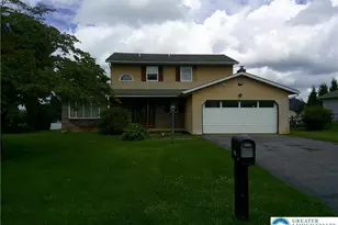 901 Apple Blossom Rd, Easton, PA 18040 - Photo 1