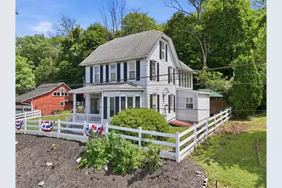 721 Lehigh Gap Street, Walnutport Boro, PA 18088 - Photo 5