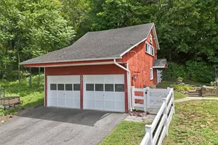 721 Lehigh Gap St, Walnutport Boro, PA 18088 - Photo 63