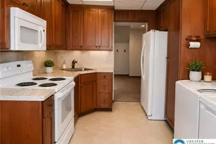 2836 Nazareth Rd, Palmer Twp, PA 18045 - Photo 5