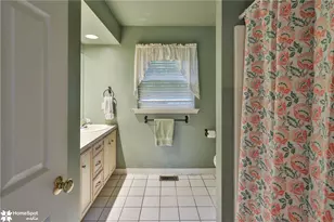 1201 Rone Dr, Bushkill Twp, PA 18091 - Photo 25
