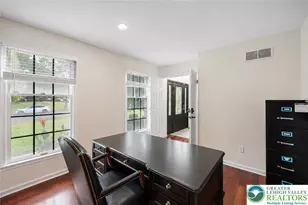 3723 Oakwood Trail, South Whitehall Township, PA 18103 - Photo 7